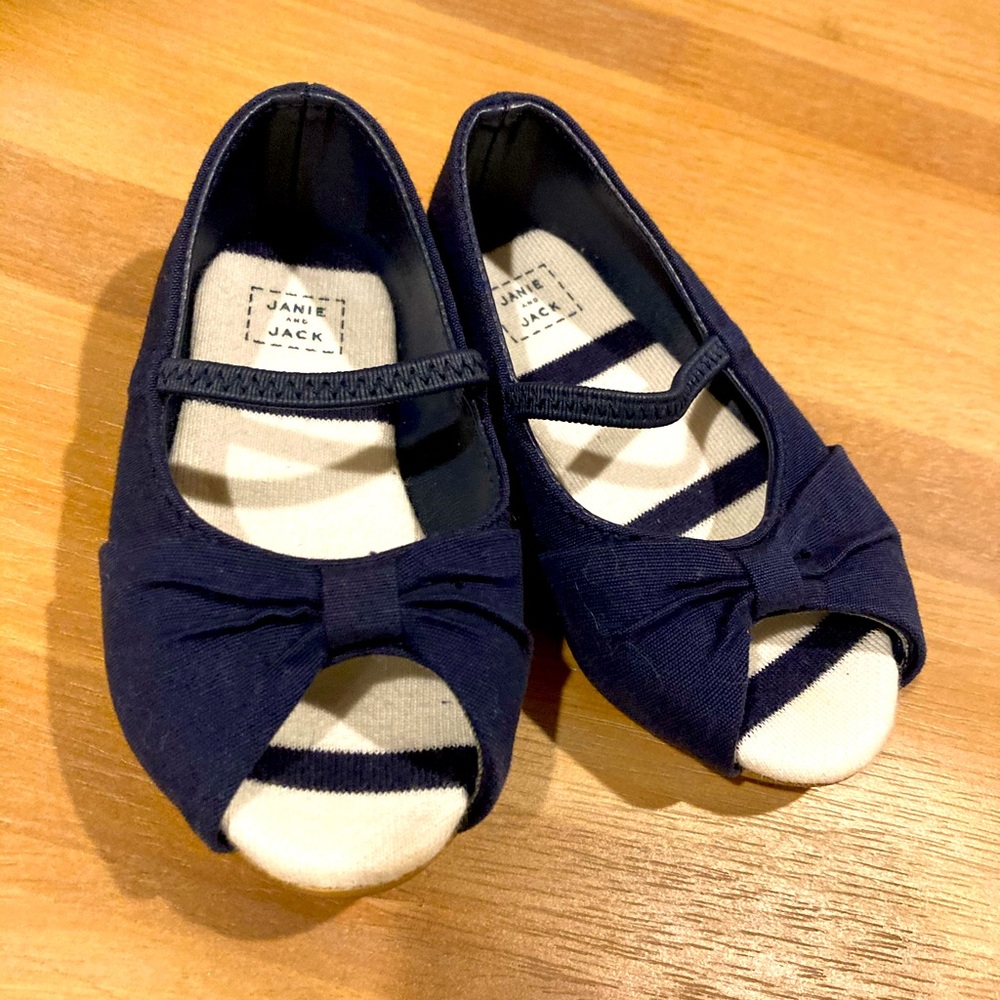 Janie and Jack shoe